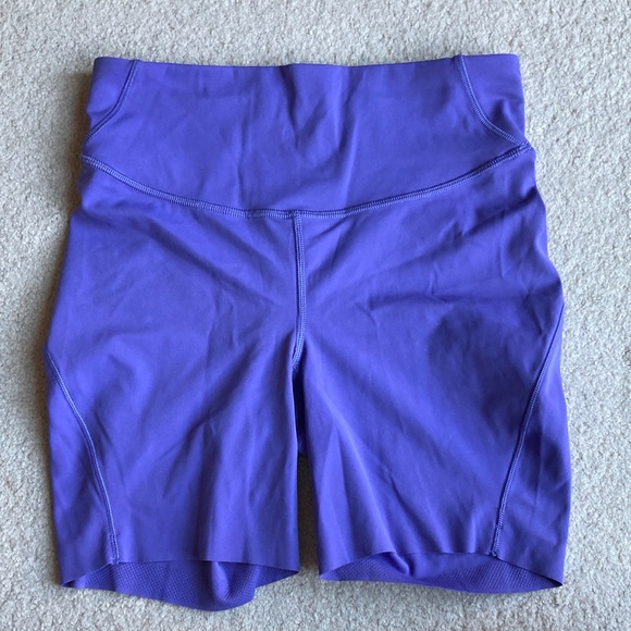 Lululemon base pace high-rise short 6” - like new - Picture 1 of 12